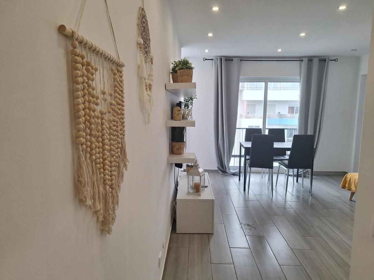 Cool Living Quarteira, 2 Bedroom With Ocean View Bagian luar foto